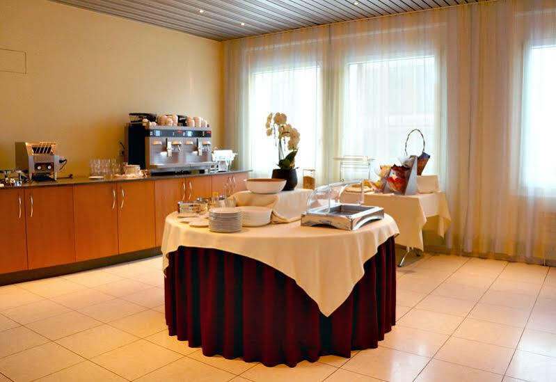 Tailormade Hotel Stans Sued Eksteriør bilde